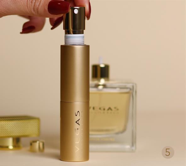  PurseSizeFragranceSprayContainer